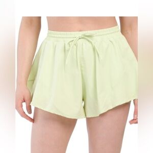 Mondetta Women’s Club Short- Shadow Lime- NWT- Size Medium.